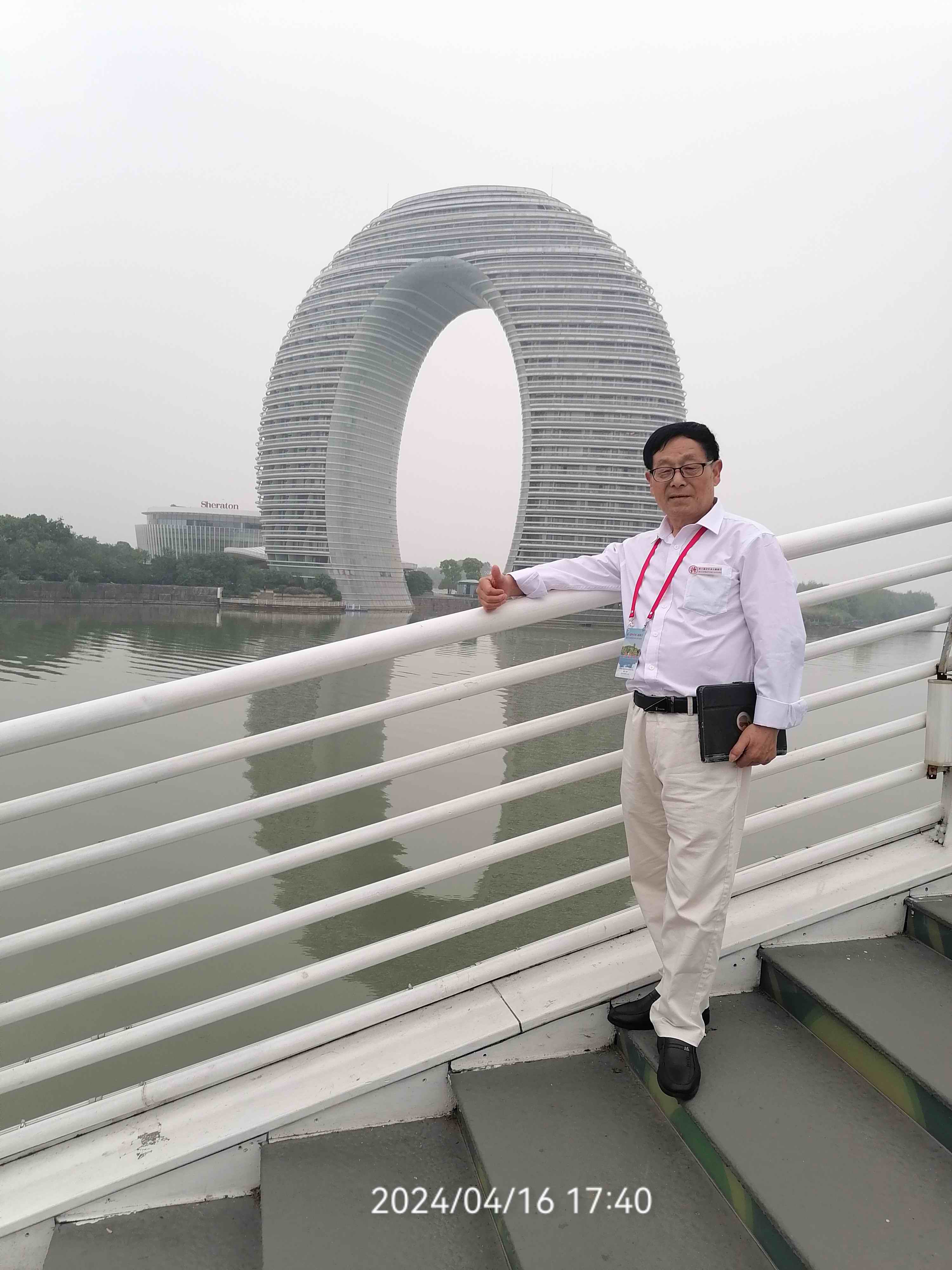 лʫ̤Уʫ
